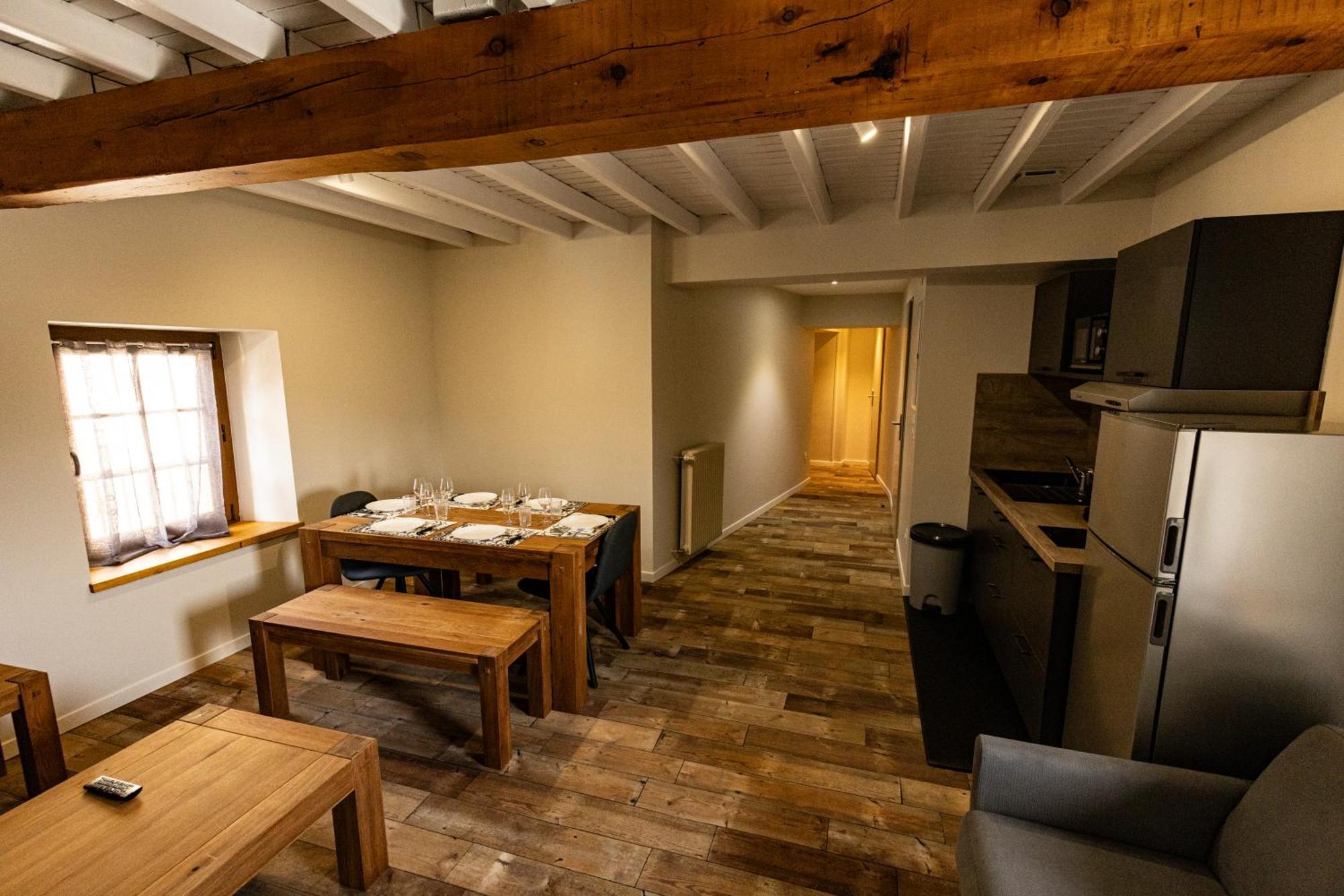 Hotel Le Coq D'Or 莱桑格勒 外观 照片